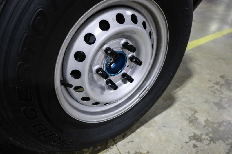 Mishimoto Aluminum Locking Lug Nuts for Ford Bronco – M12x1.5 27-Piece Set in Black