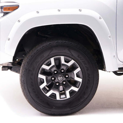 EGR 14+ Chevrolet Silverado Bolt-On Look Fender Flares – Summit White, Color Match Set