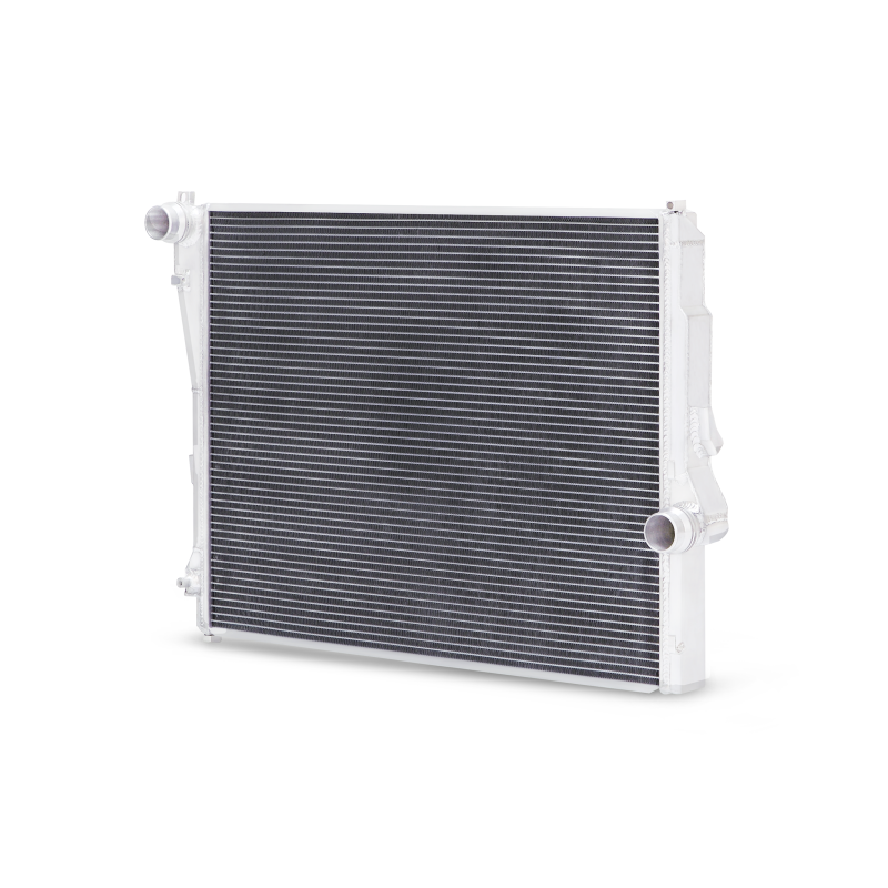 Mishimoto Performance Aluminum Radiator for BMW E46 99-06 323i, 328i, 330i - Part MMRAD-E46-323