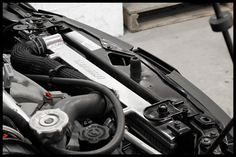 Mishimoto Aluminum Radiator for Dodge Neon SRT-4 (2003-2005) – Improved Cooling Efficiency