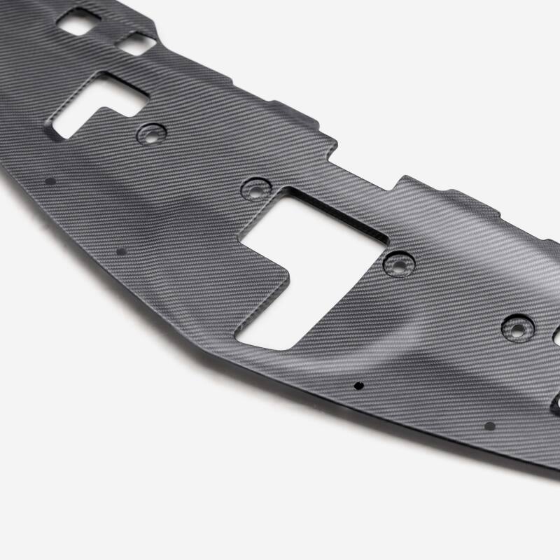 Seibon 2023+ Nissan Z Carbon Fiber Cooling Plate with Matte Finish - Part CP22NSZ-MF
