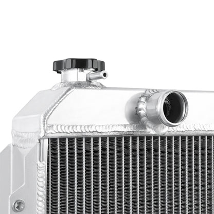 Mishimoto 00-06 Toyota Tundra 4.7L Performance Aluminum Radiator with In-Tank Transmission Cooler
