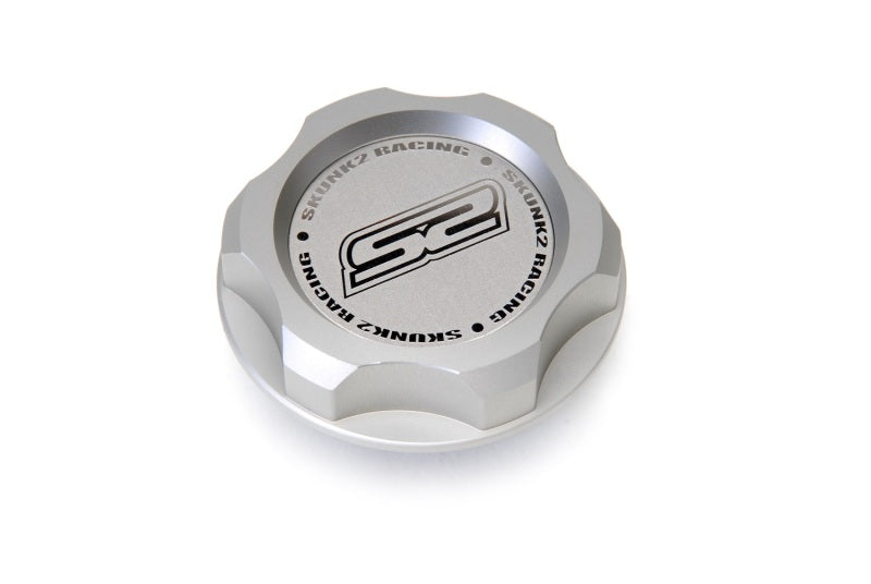 Skunk2 Racing Polished Billet Oil Cap for Honda Engines (Part #626-99-0070)