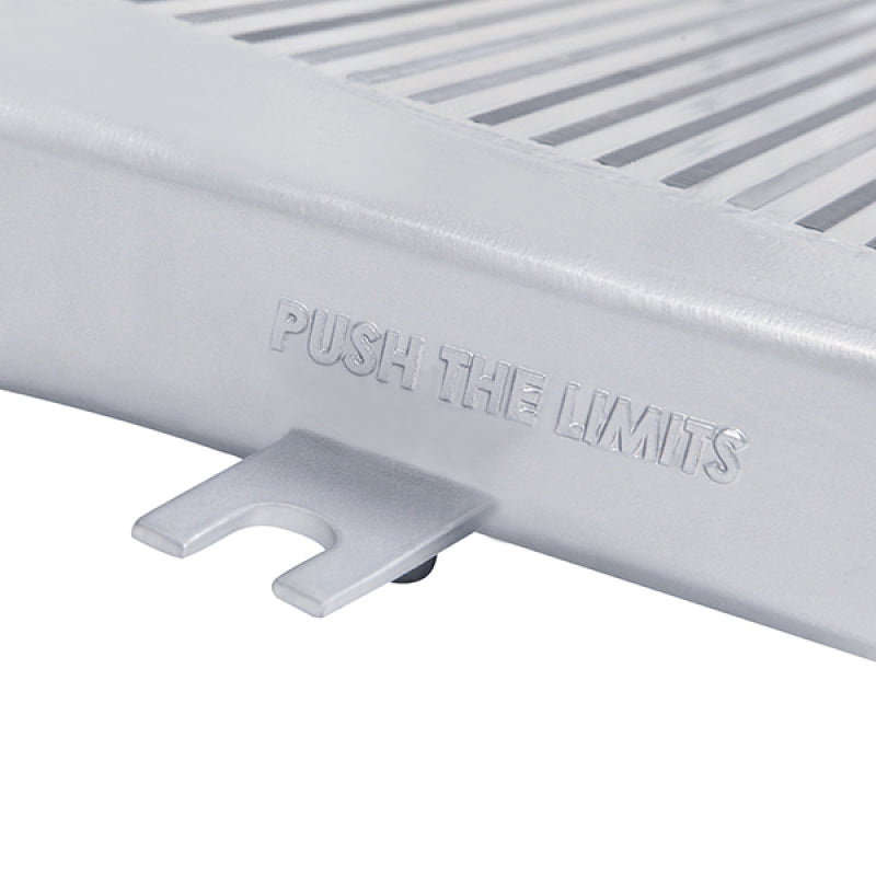 Mishimoto 94-02 Dodge Ram 2500 5.9L Cummins Intercooler – Silver