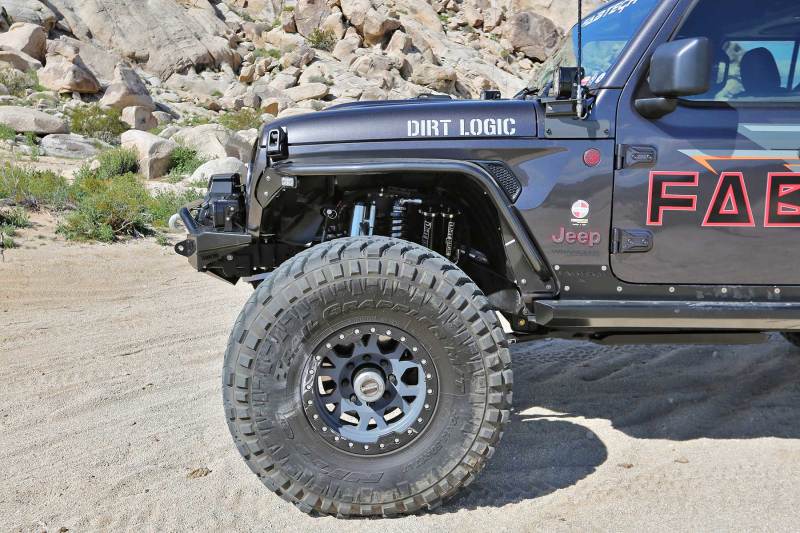 Fabtech Jeep JL 2018-2021 Front Steel Tube Fenders with LED Light Kit