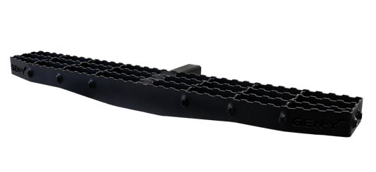 Gen-Y Phantom XL 2in Shank Heavy-Duty 600lb Capacity Serrated Hitch Step - 42in Wide Step