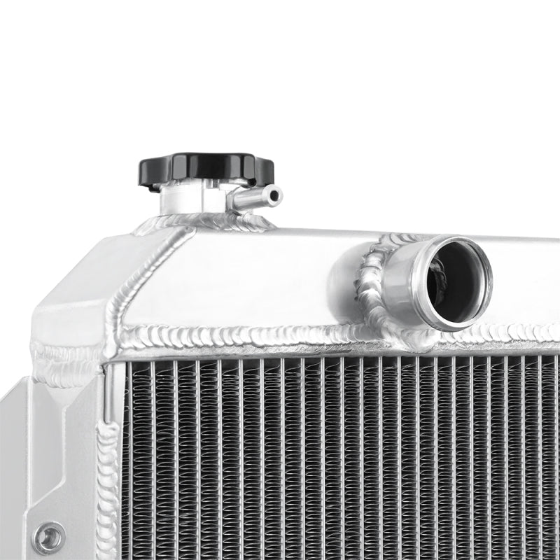 Mishimoto 00-06 Toyota Tundra 4.7L Performance Aluminum Radiator with In-Tank Transmission Cooler