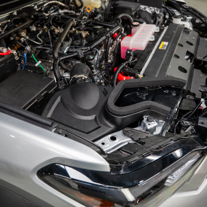 Mishimoto 2024+ Toyota Tacoma Performance Air Intake System - Oiled Filter