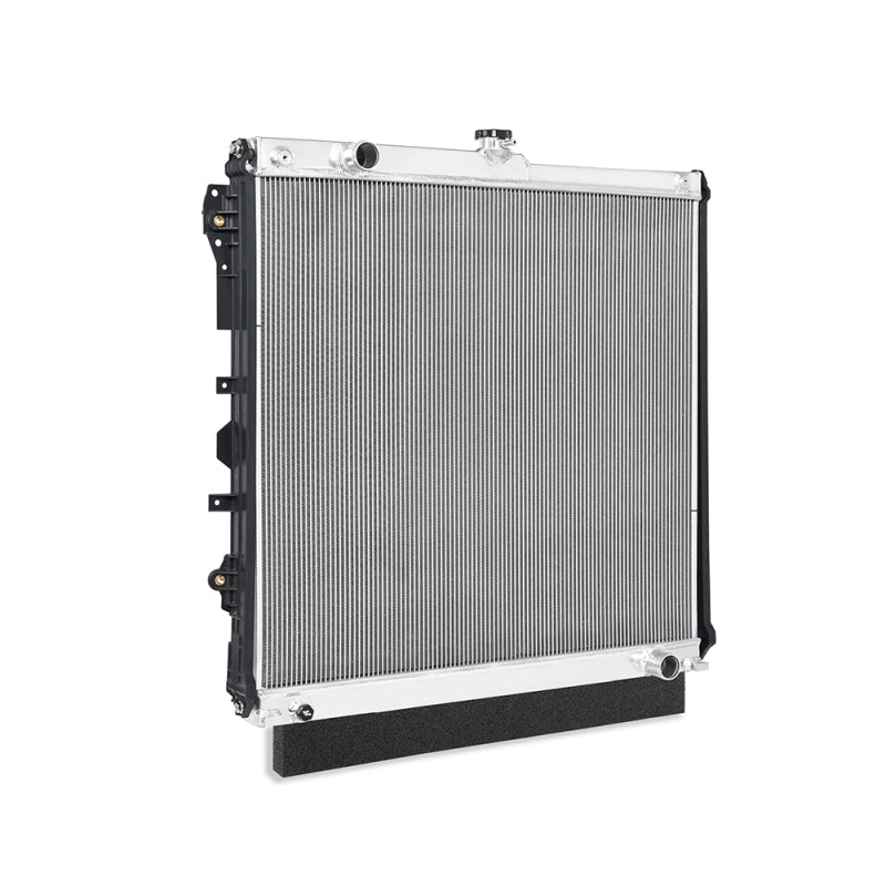 Mishimoto Performance Aluminum Radiator for Toyota Tundra 2007-2021 – Enhance Cooling Efficiency and Durability