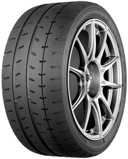 Yokohama Advan A052 225/50R15 95V Performance Tire