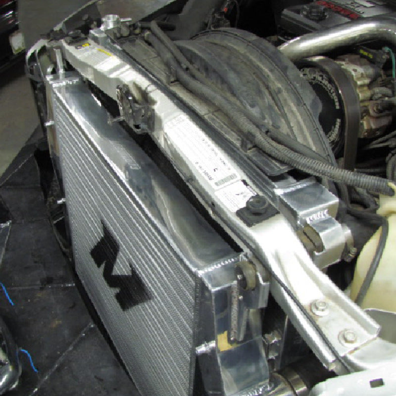 Mishimoto 03-09 Dodge 5.9L/6.7L Cummins Intercooler - Silver