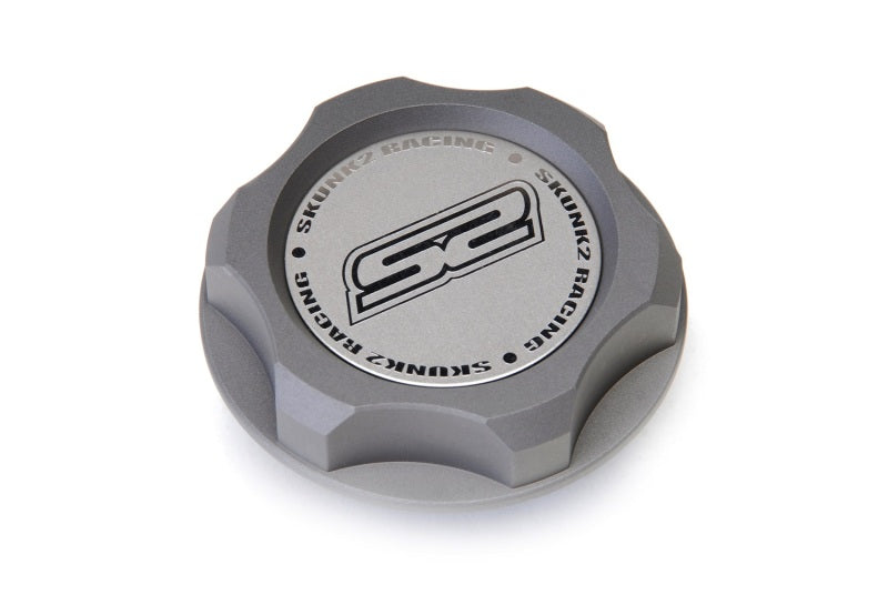 Skunk2 Racing Honda Billet Oil Cap (Part Number 626-99-0072) - Hard Anodized Finish for Honda and Acura Engines