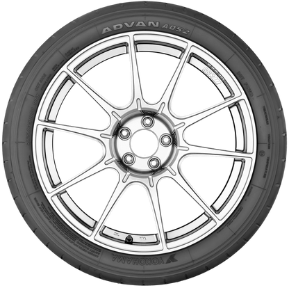 Yokohama Advan A052 225/50R15 95V Performance Tire