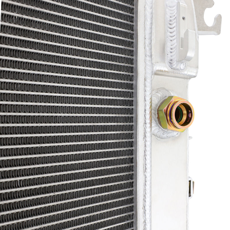 Mishimoto 17-19 Chevrolet and GMC 6.6L L5P Duramax Aluminum Radiator